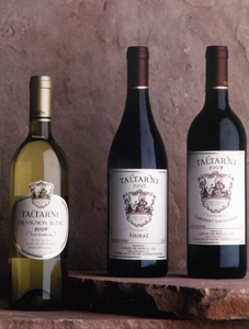澳洲「Taltarni」酒廠所製的紅酒及白酒
