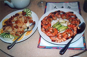 「天華閣」出品的合桃蝦仁和干燒明蝦，水準出眾。