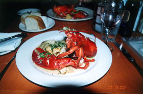 鍋燒岷州大龍蝦加波般酒牛油汁和燒茴香及西芹(Pan-Roasted Maine Lobster)